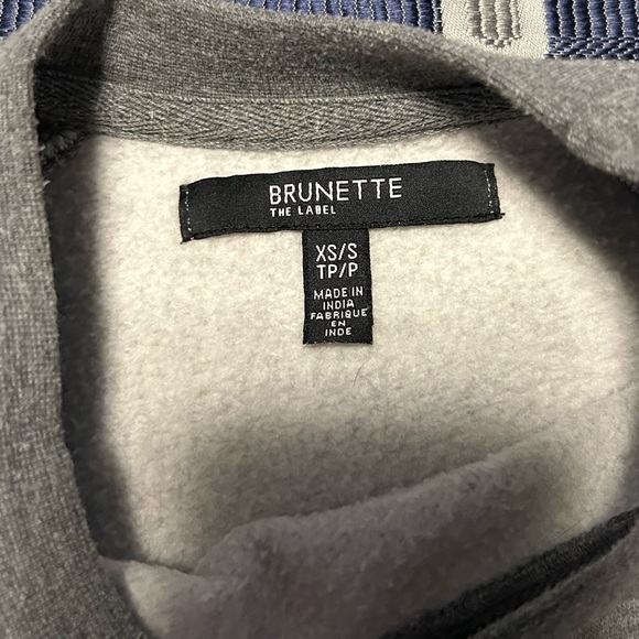 Brunette the label sweatshirt 🍷 - Picture 2 of 3